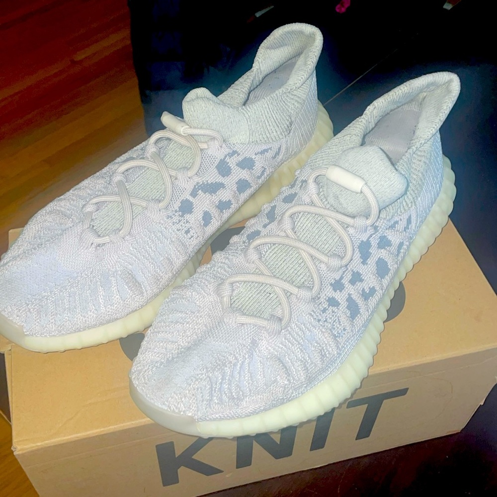 Yeezy YZY 350 V2 CMPCT Size 10